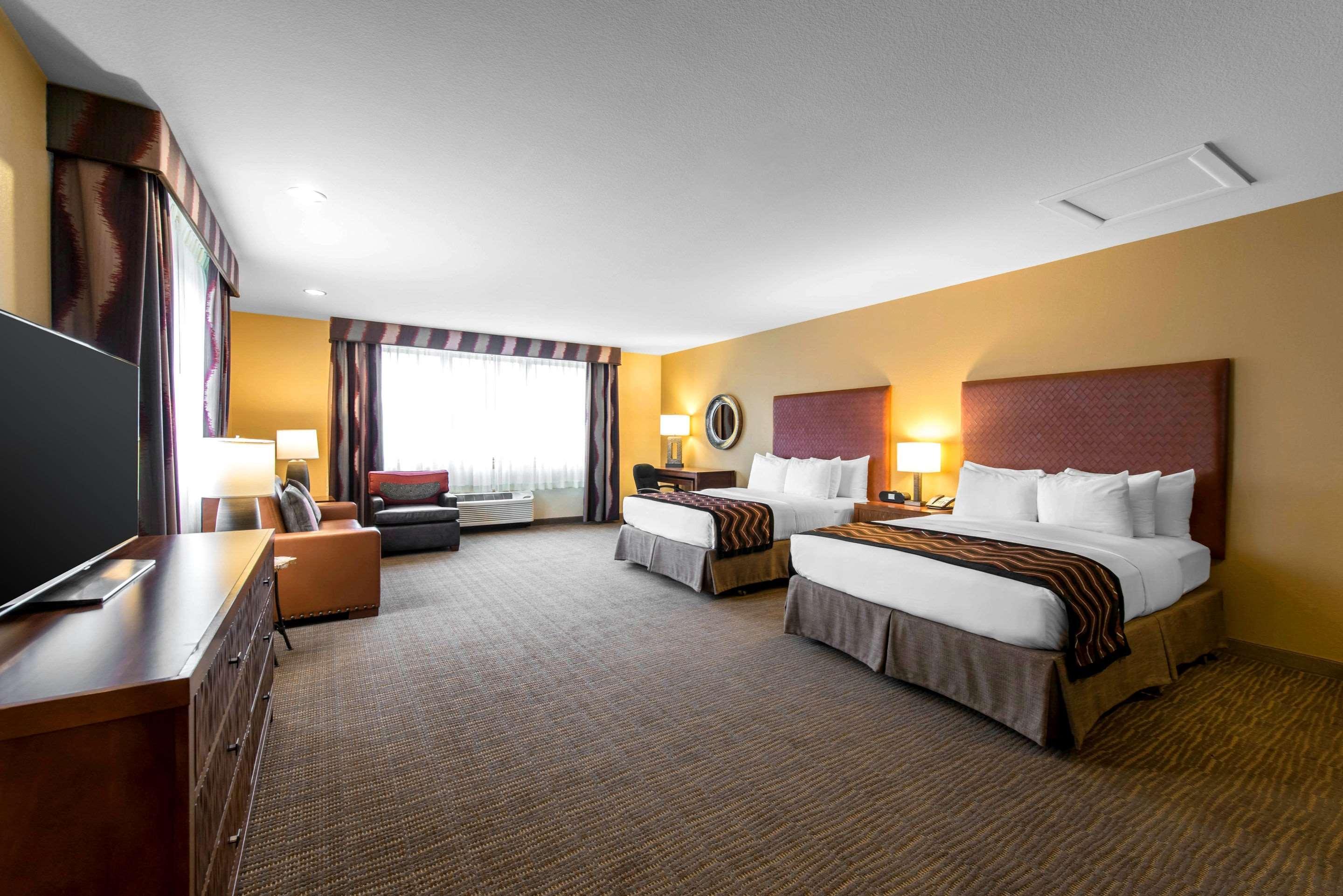 The Golden Hotel, Ascend Hotel Collection Dış mekan fotoğraf